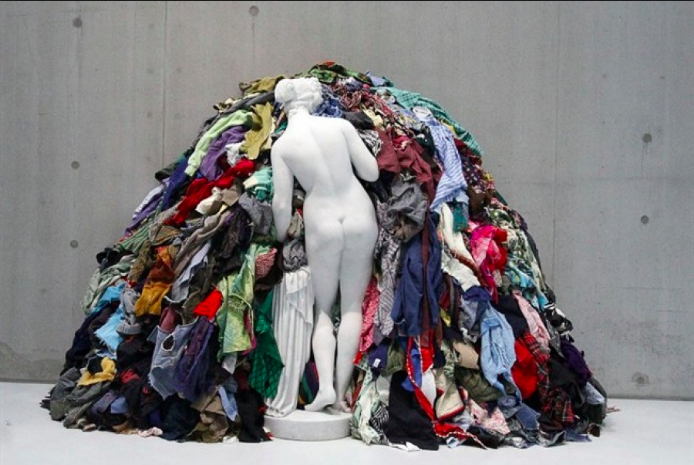 1967, Pistoletto, venere degli stracci.png