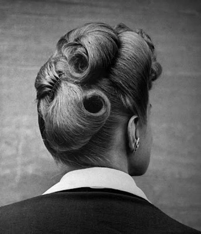1943, Nina Leen.jpg