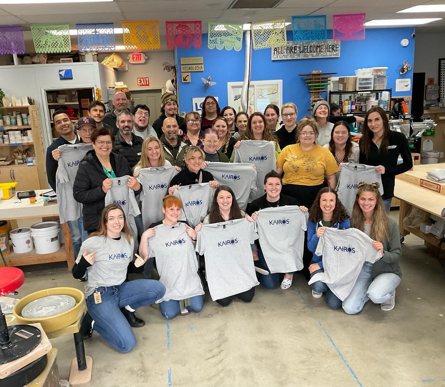 [Espa&ntilde;ol abajo] 
We loved having the team&nbsp;@kairosnw come to the makerspace to screenprint their tees and make custom laser-engraved name tags. It was one of the largest groups we&rsquo;ve had for this type of team building, and we are so 