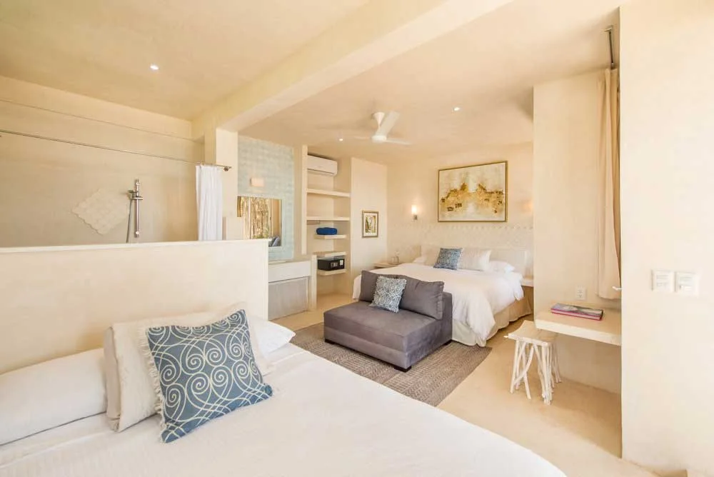 Casa+Coco+Rm+1-+2+Beds+from+Door-6975-(Compressed).jpg