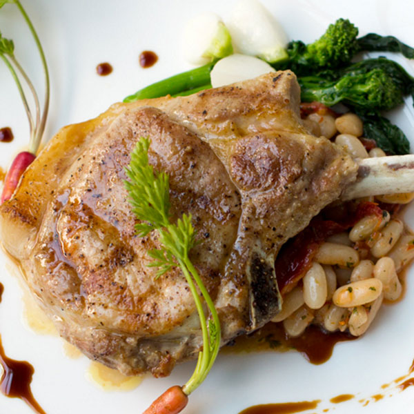 http://www.hotelhealdsburg.com/dining/dry-creek-kitchen/