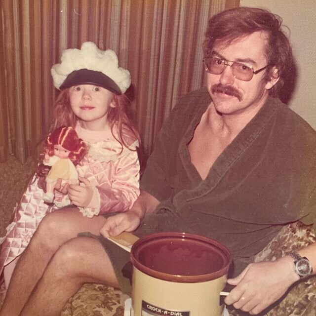 I don&rsquo;t think this picture could be anymore 1974 if it tried. Avocado shag carpeting✔️crock pot✔️ bathrobe lifestyle✔️ Hacienda style chenille sofa✔️faux fur captain hat✔️mustache ✔️