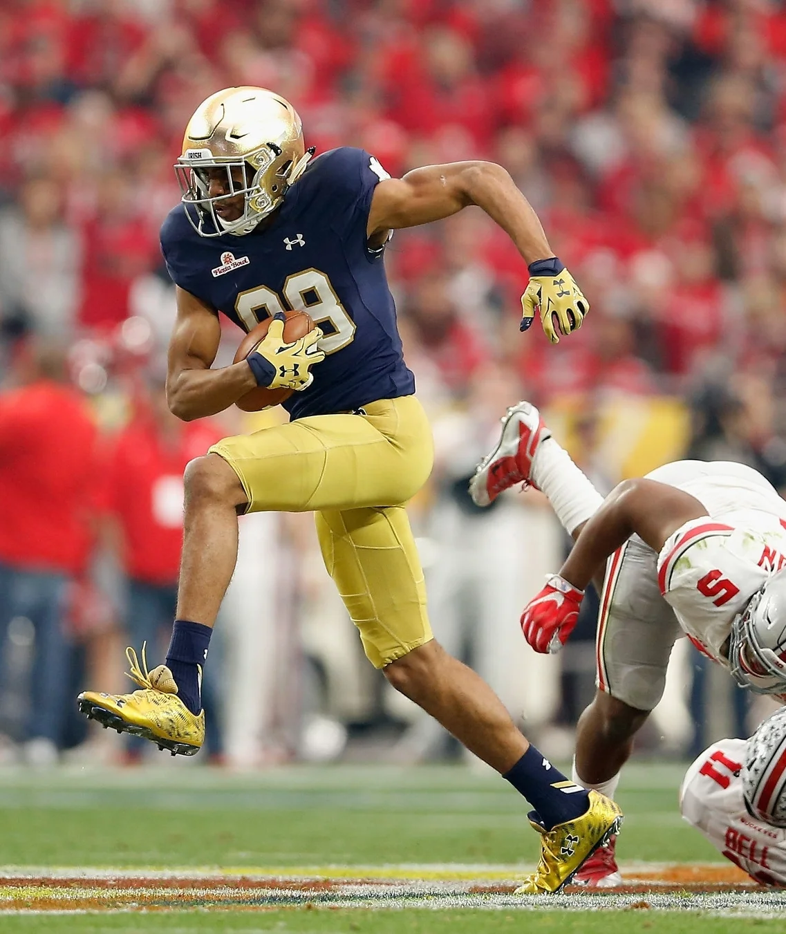 ct-corey-robinson-notre-dame-football-20160615.jpg