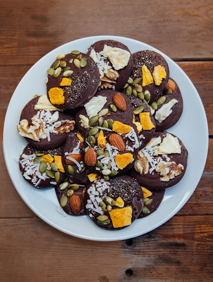 CHOCOLATE-TRAIL-MIX_BITES-MN.jpg
