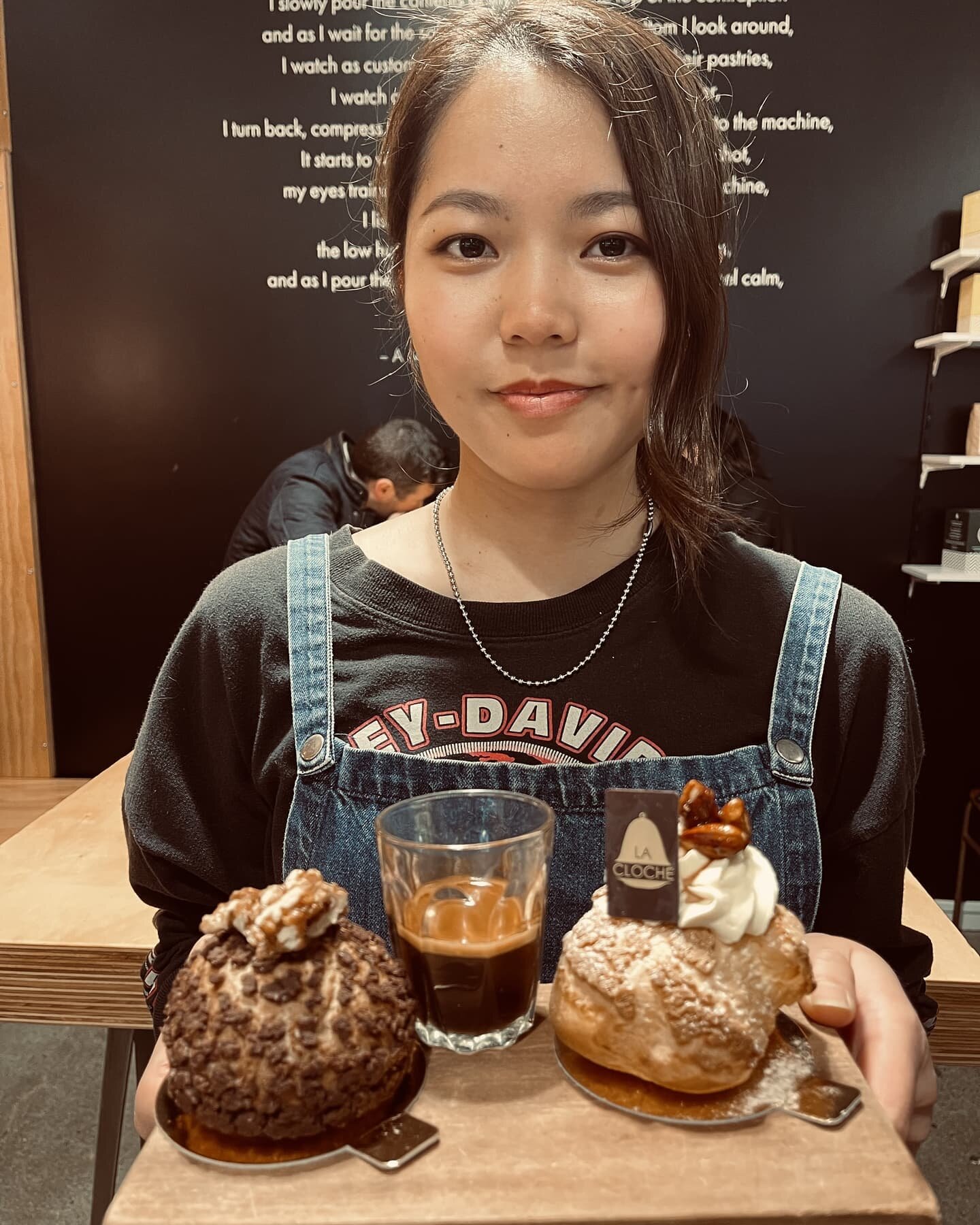 Our head Barista Yuika at Central with our new patisserie creation &hellip; a decadent choux au chocolat and a choux filled with a vanilla cream and hazelnut&hellip;
un d&eacute;lice &agrave; ne pas manquer 👍🙏🏽🌈

#laclochewellington
#frenchpastry