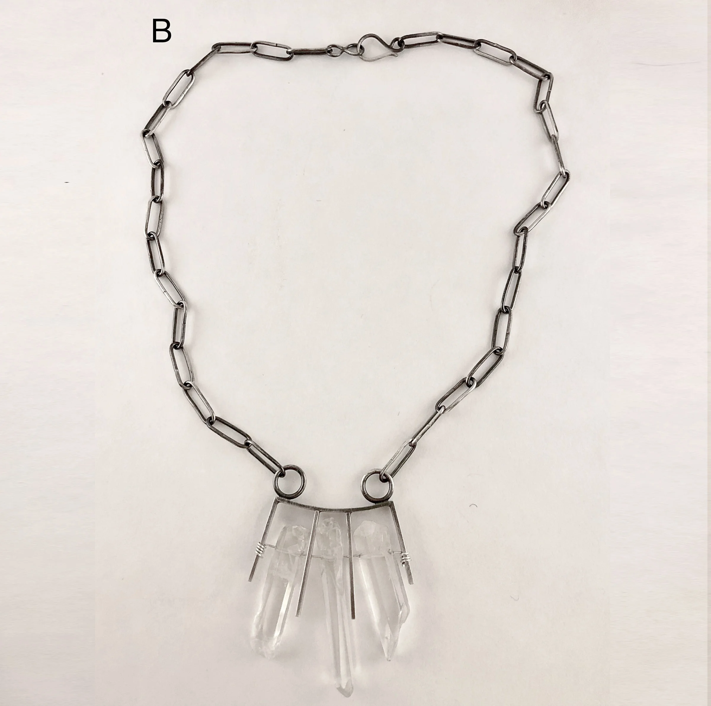 02silver arch small quartz pendant b.jpg