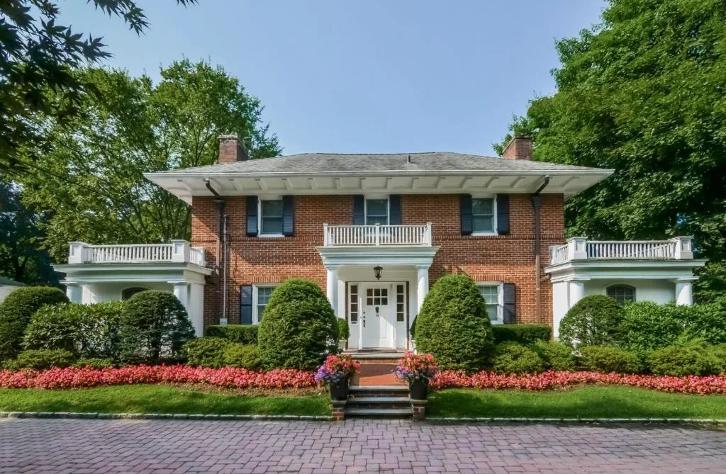 SOLD 28 Fenimore Road Scarsdale, NY Represented the Buyer