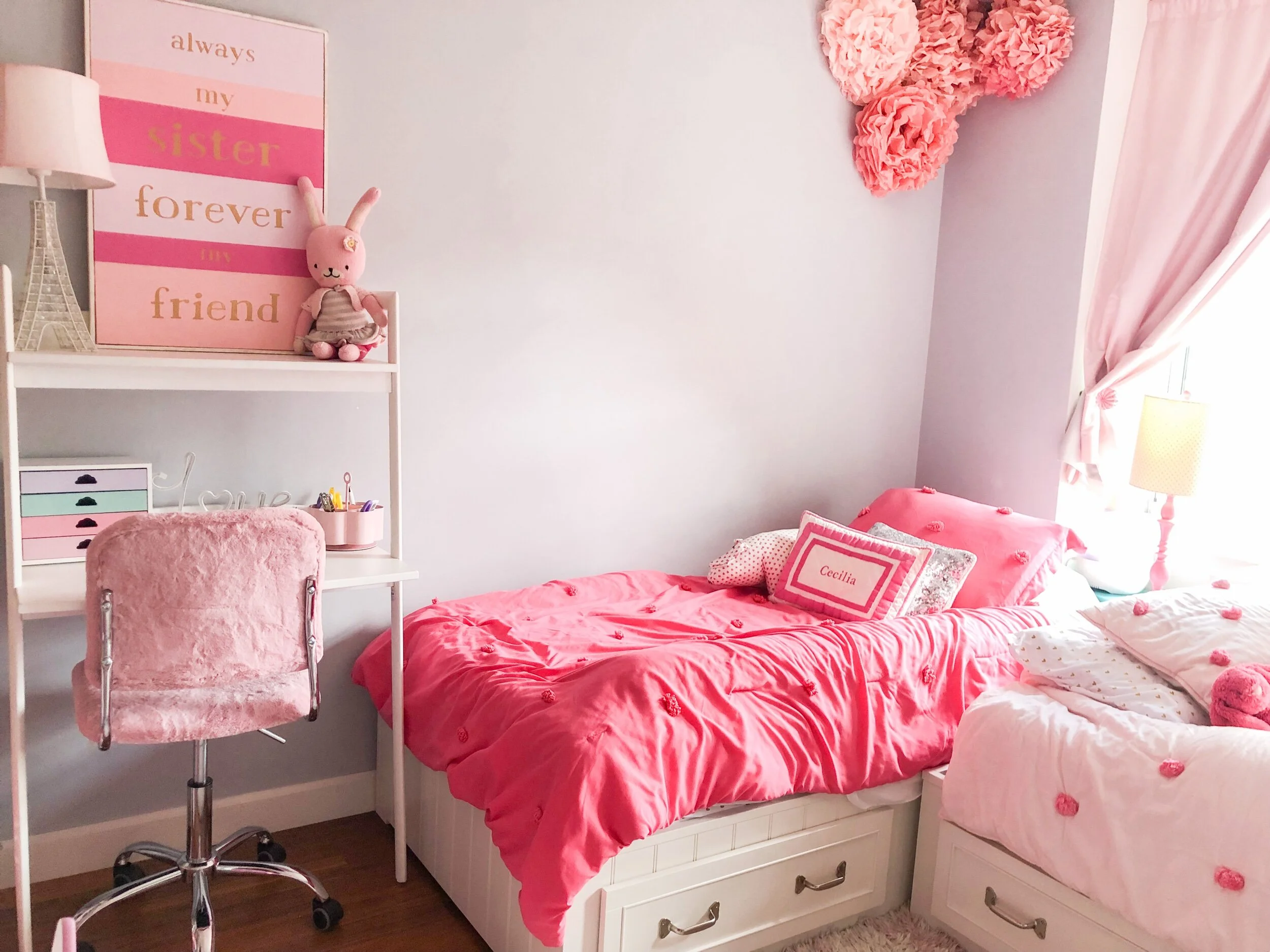 Small Space Workstation