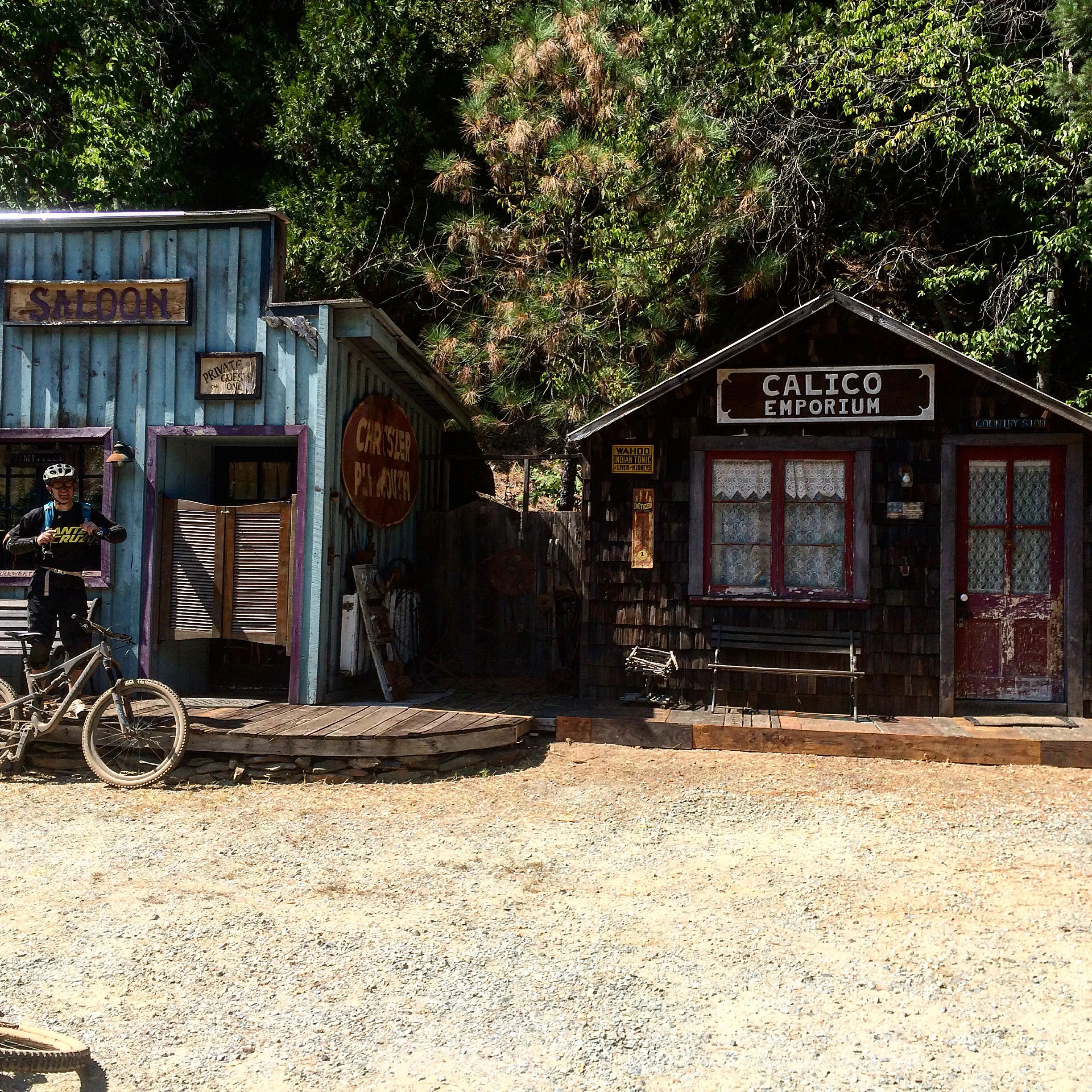 Bronson testing in Downieville, California rider : unknown photo : therodfather