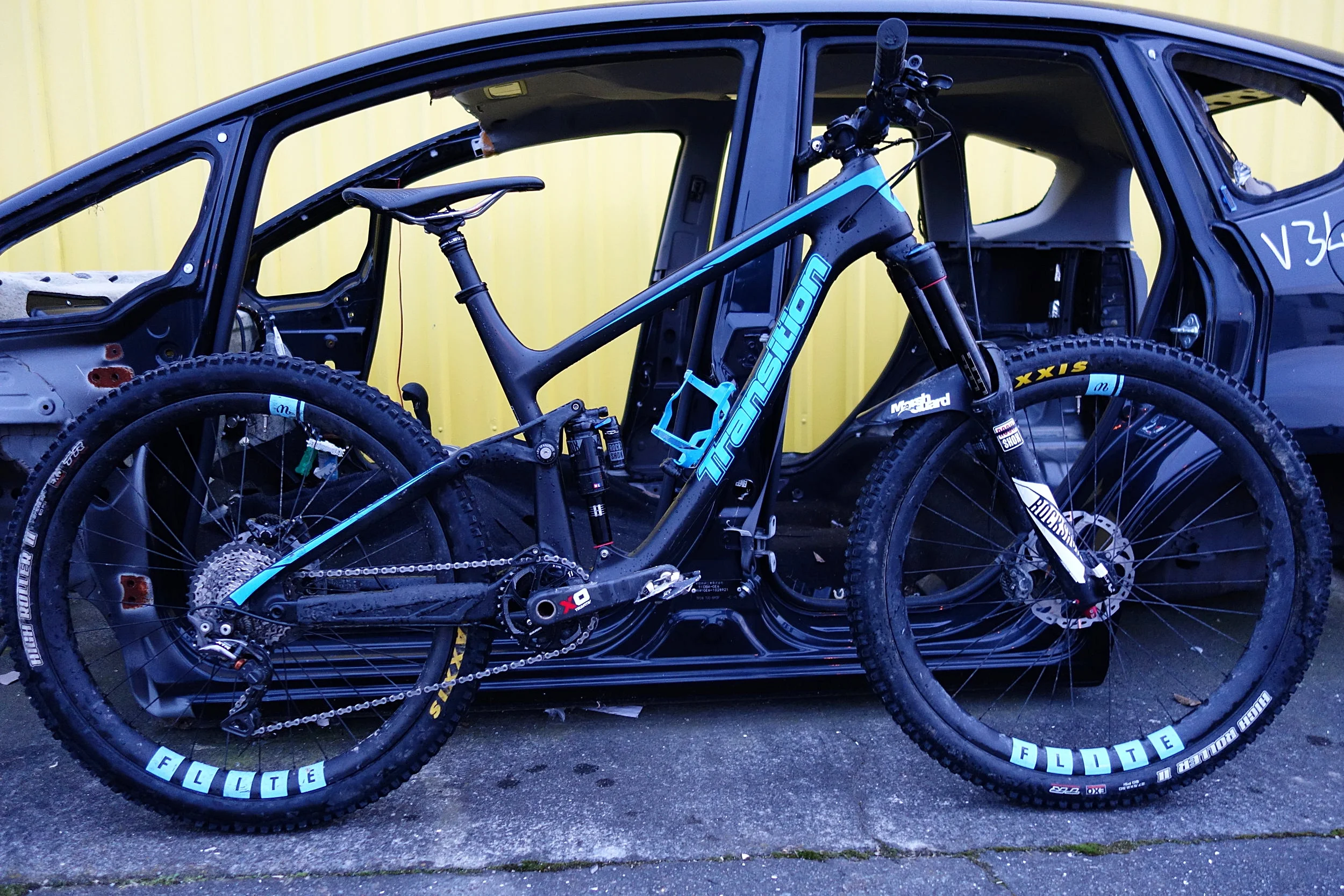 Mark Davidges' Transition Patrol carbon with Flitewheels. photo : therodfather
