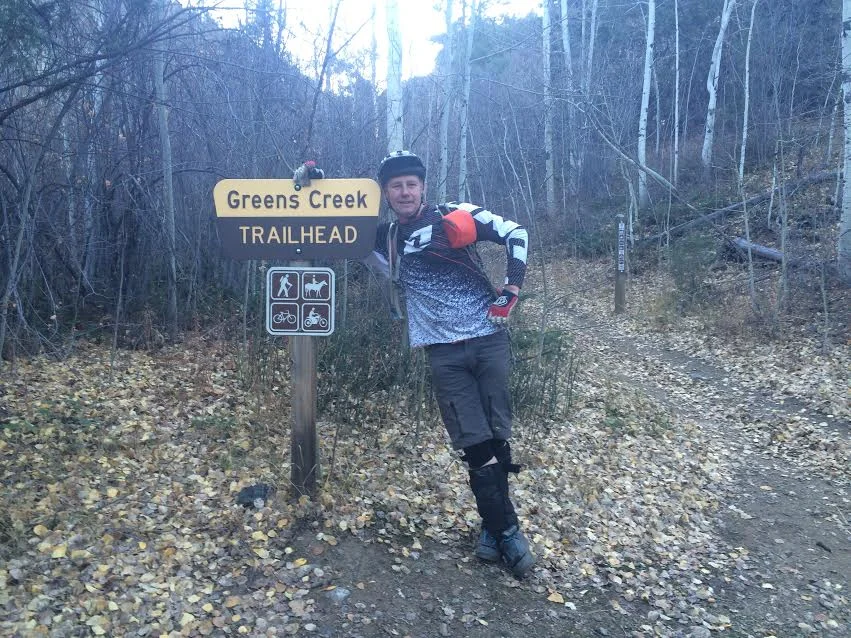 My new BFF. Not Stefan, the trail fools. Stefan wore a hanky on his head most of the day, so he's now in the B team as far as I'm concerned.