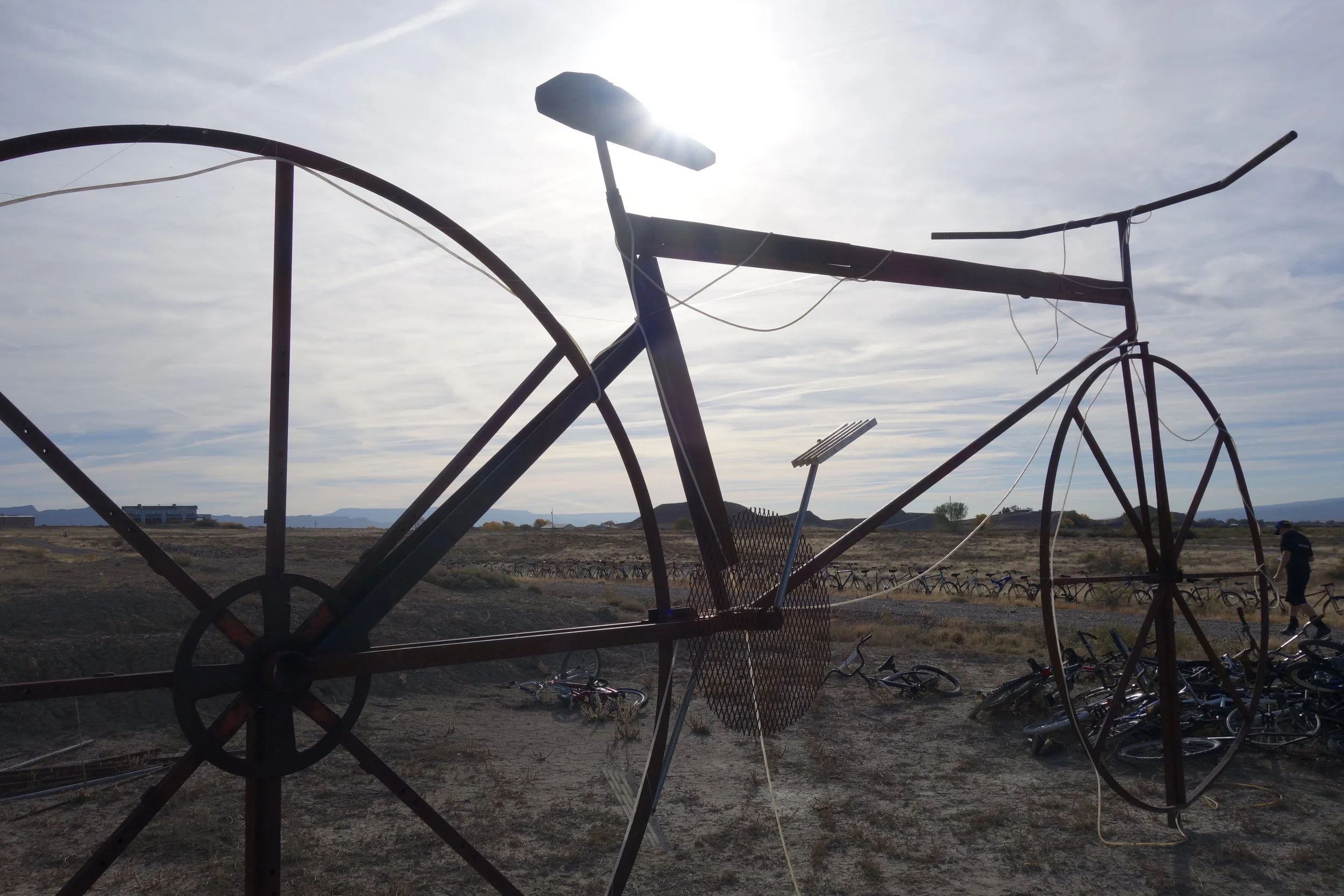 DAY SIX. A QUICK FRUITA DRIVE THRU THEN DH RUNS IN MOAB