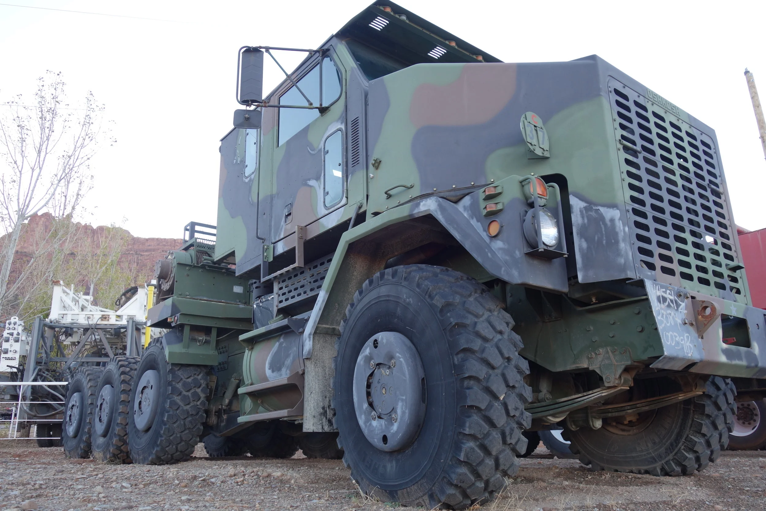 Battle tank troubles? I know a guy who has a tow truck...... 