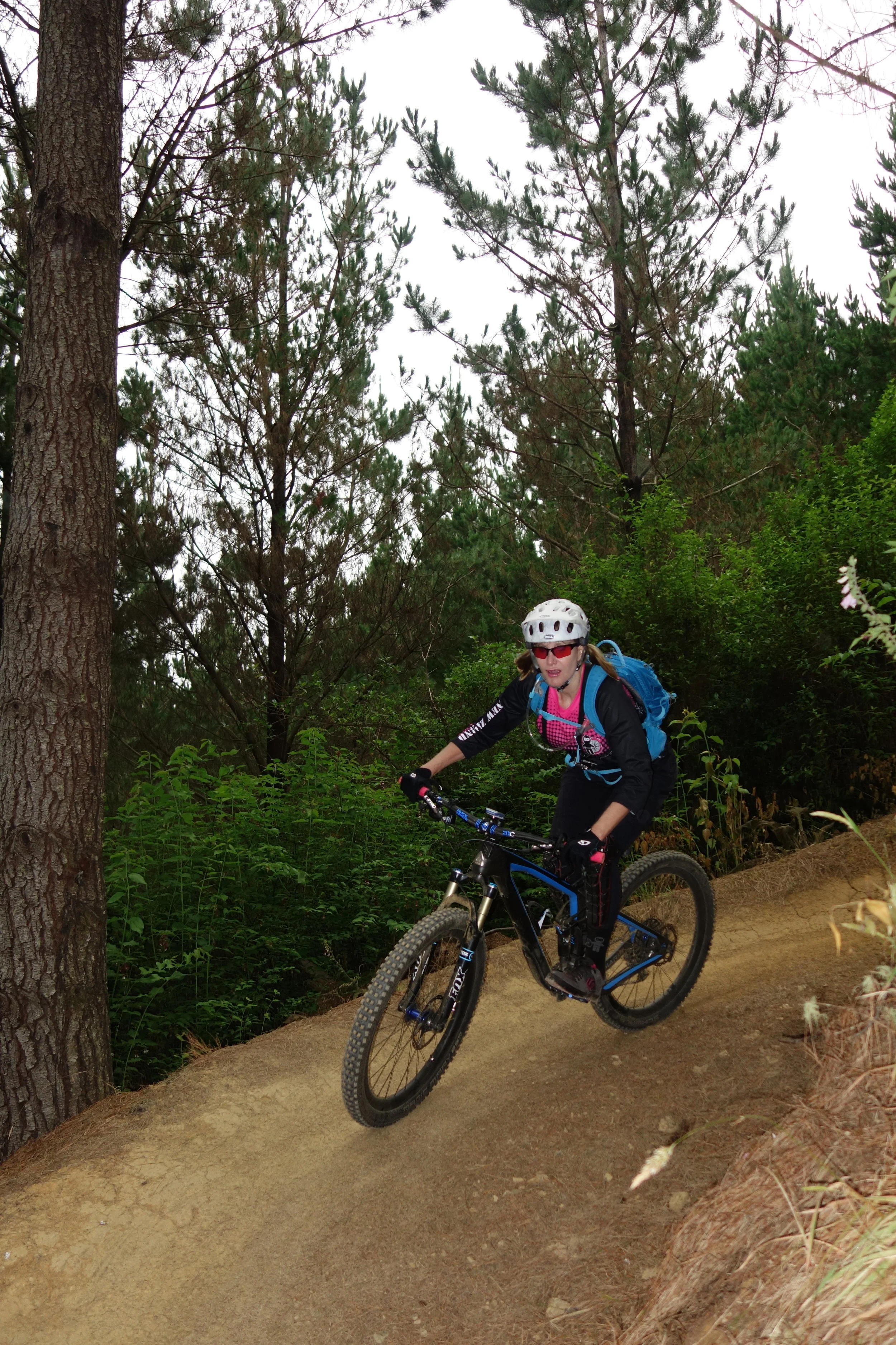 Patty railing her first corner in NZ. And gets flashed by therodfather. SubDub into Low Pressure trail.