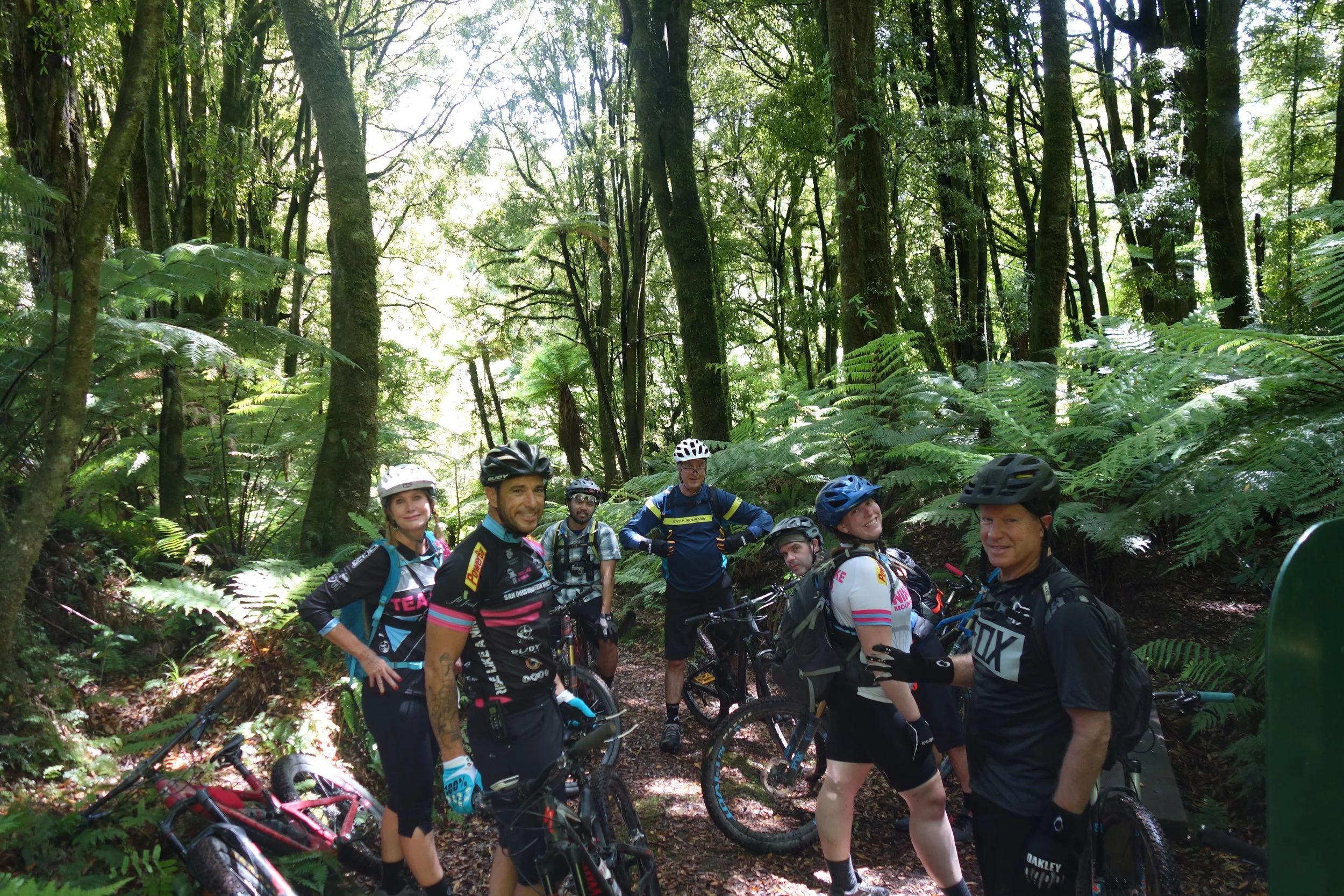 A quick regroup at the top of the main climb.