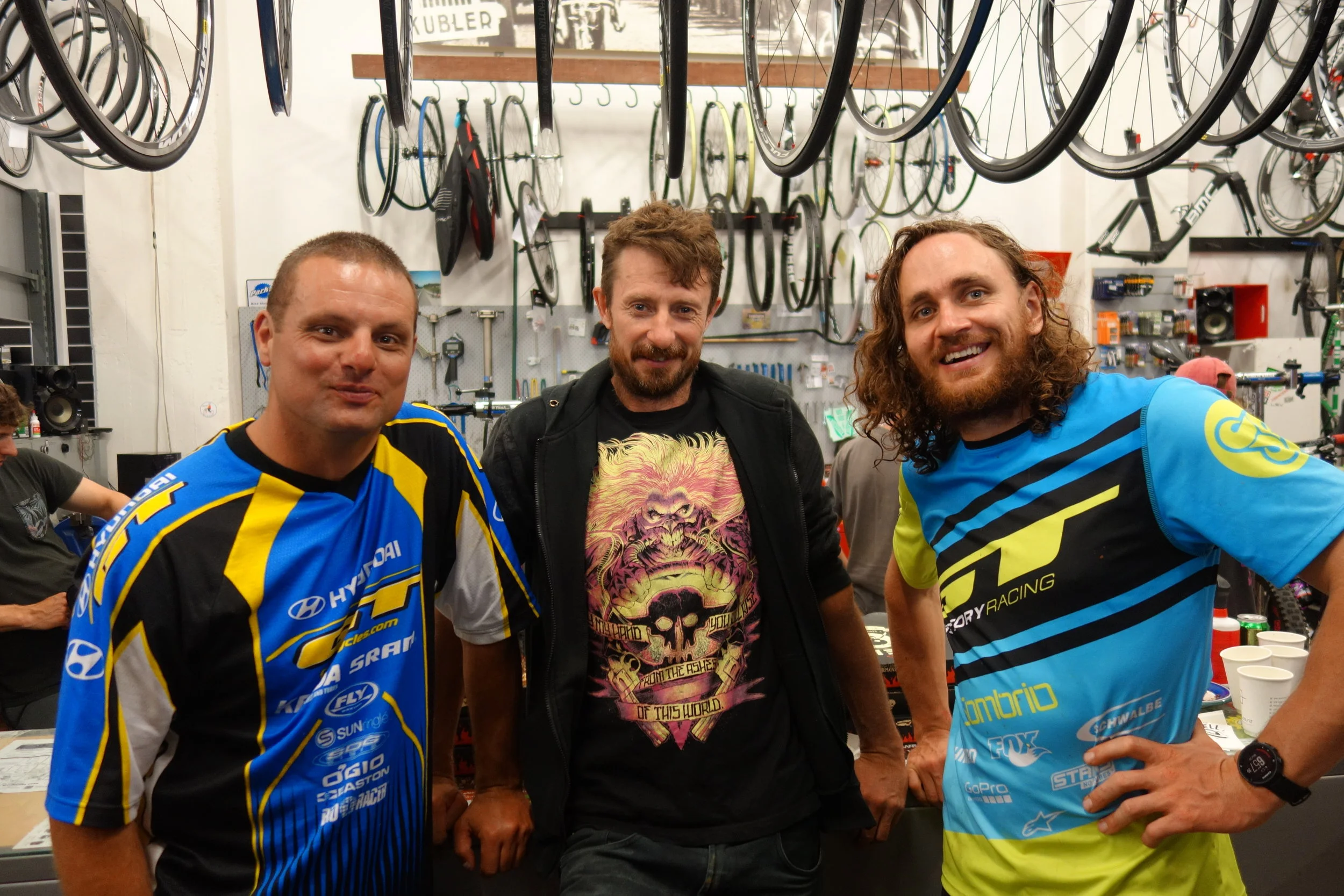 Longtime Worralls rep and DH legend Wombat, Mike the Hippy (my longest serving riding buddy) and some party crasher in a stolen GT jersey.