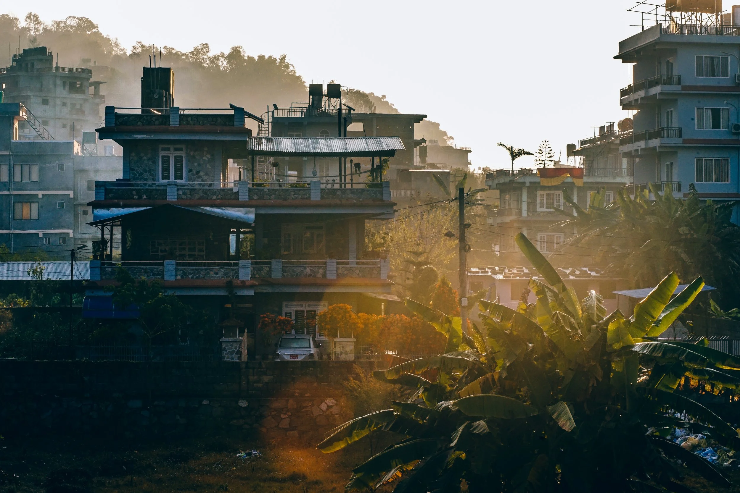 Pokhara_Nepal_unsplash.jpg
