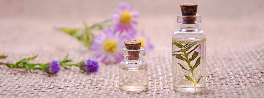 essential-oils-3084952__340.jpg