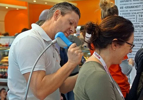 physiotherapy-3994763__340.jpg