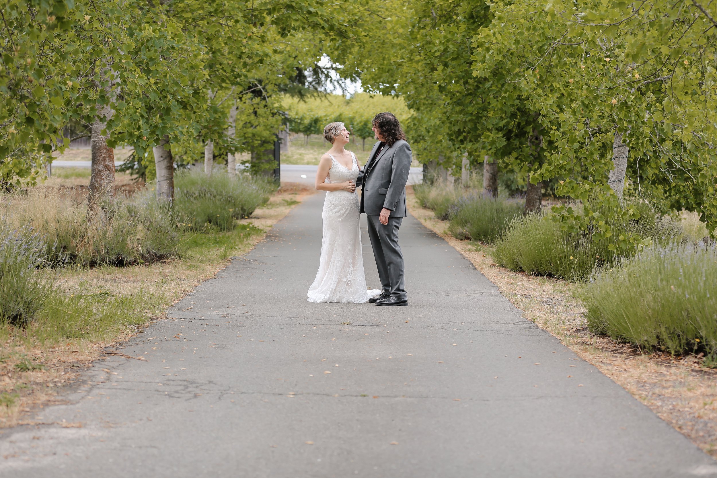 Lauri_&_Steve(first look)-56.jpg