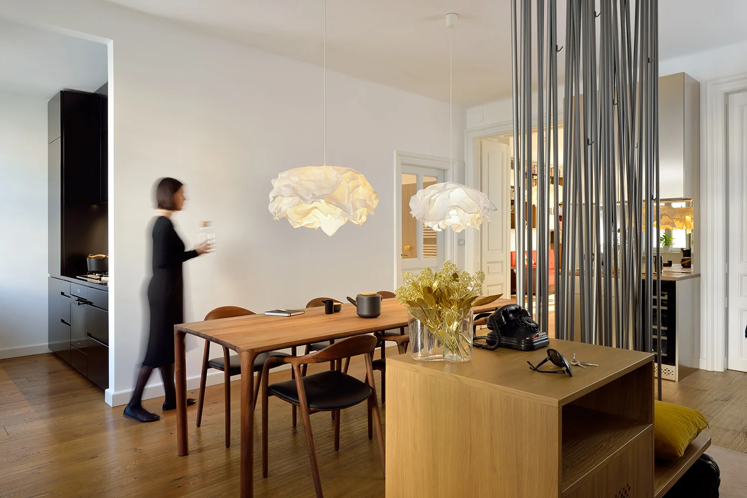 interior-Tina Rugelj_foto-Miran Kambič_AP N_vhod-entrance_jedilnica-dining room_03.jpg