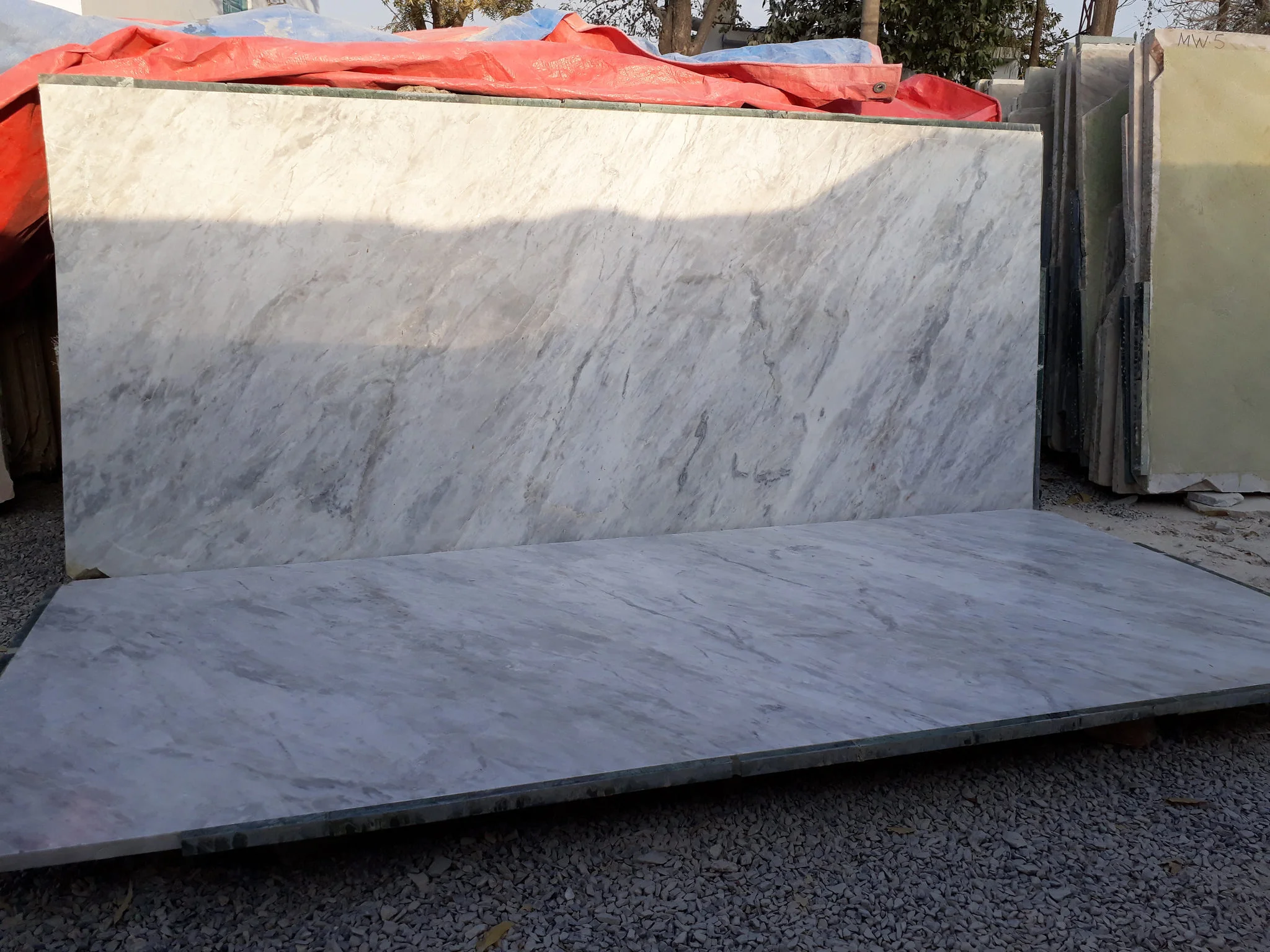 11. Tempesto, Surbhi, 77''x57x34''