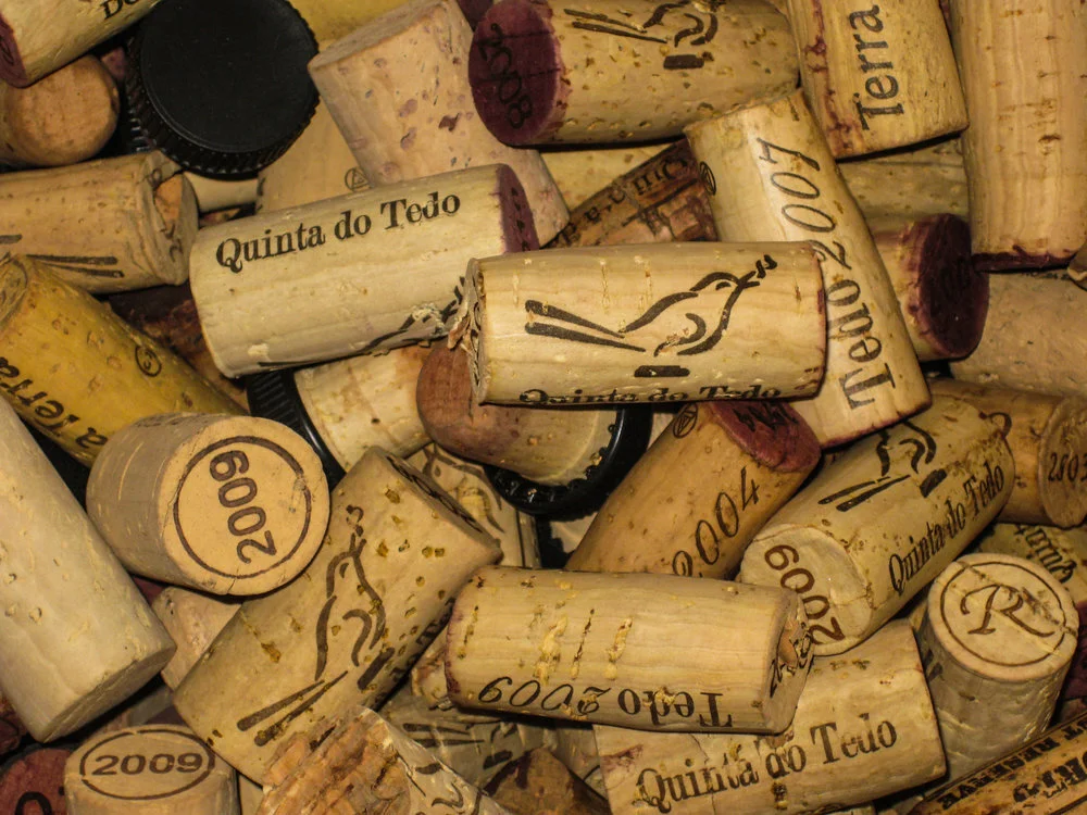 How many Quinta do Tedo cork wine stoppers are popped a year?