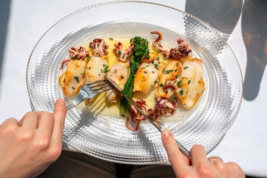 Lula, batata e chouri&ccedil;a de porco b&iacute;saro 🍴
⠀⠀⠀⠀⠀⠀⠀⠀⠀⠀
//
⠀⠀⠀⠀⠀⠀⠀⠀⠀⠀
⠀⠀⠀⠀⠀⠀⠀⠀⠀⠀
Squid, potatoes and bisaro pork sausage 🍴
⠀⠀⠀⠀⠀⠀⠀⠀⠀⠀
⠀⠀⠀⠀⠀⠀⠀⠀⠀⠀
Fa&ccedil;a a sua reserva atrav&eacute;s do / Make your reservation by calling:
⠀⠀⠀⠀⠀⠀⠀⠀⠀⠀
?