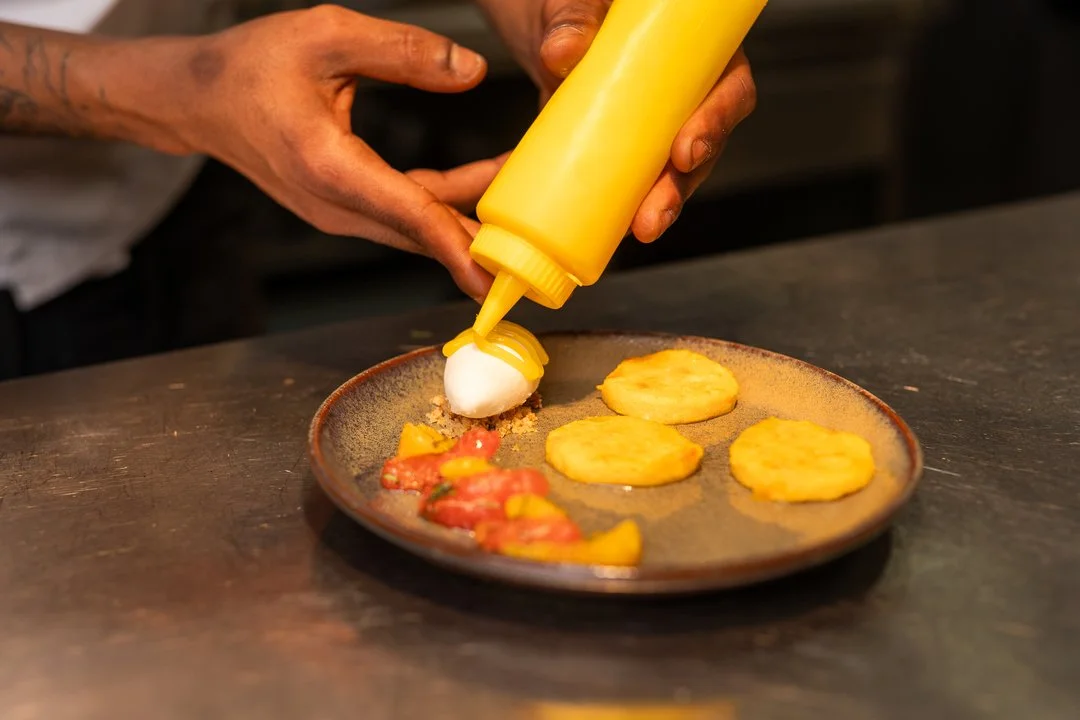 Laranja, salada de citrinos e nata 🍴
⠀⠀⠀⠀⠀⠀⠀⠀⠀⠀
//
⠀⠀⠀⠀⠀⠀⠀⠀⠀⠀
Orange, citrus salad and cream 🍴
⠀⠀⠀⠀⠀⠀⠀⠀⠀⠀
📞 +351 910 832 707 (chamada para a rede m&oacute;vel nacional | call for the national mobile line)
📩 bistroterrace@quintadotedo.com
⠀⠀⠀⠀⠀⠀⠀⠀