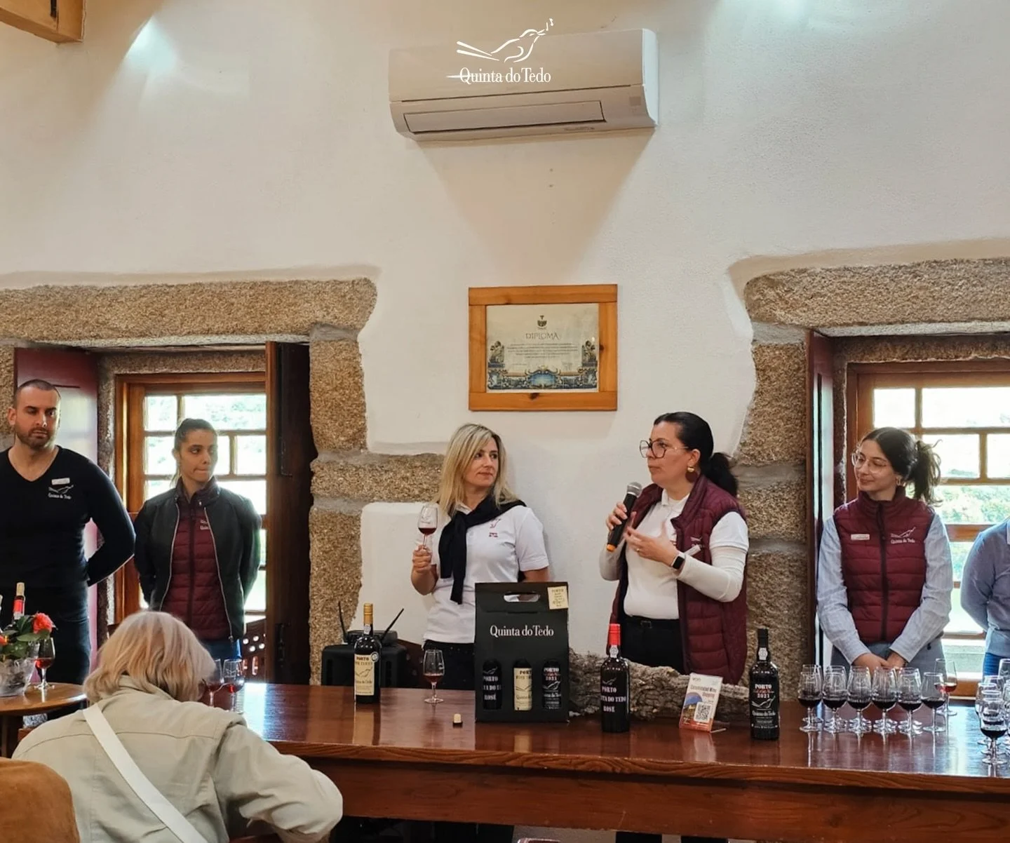 ᴘᴛ Dias preenchidos com visitas, provas e bons momentos 🍷
Obrigado por fazerem parte destes dias na Quinta do Tedo!

Agende a sua visita em quintadotedo.com

ᴇɴ Days filled with visits, tastings, and good times 🍷
Thank you for being part of these d