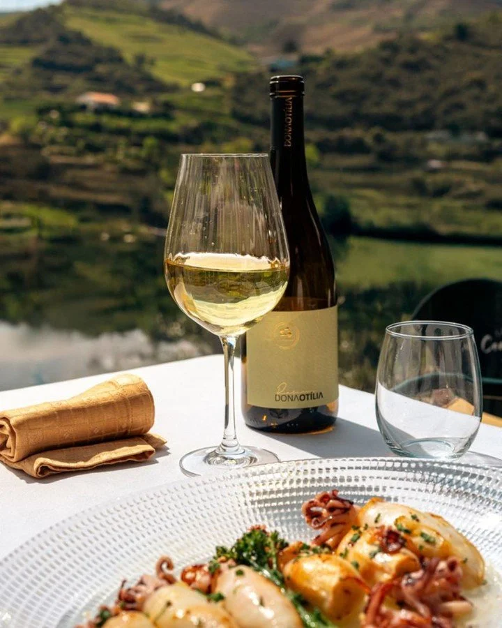 Lula, batata e chouri&ccedil;a de porco b&iacute;saro 🍴
⠀⠀⠀⠀⠀⠀⠀⠀⠀⠀
//
⠀⠀⠀⠀⠀⠀⠀⠀⠀⠀
⠀⠀⠀⠀⠀⠀⠀⠀⠀⠀
Squid, potatoes and bisaro pork sausage 🍴
⠀⠀⠀⠀⠀⠀⠀⠀⠀⠀
⠀⠀⠀⠀⠀⠀⠀⠀⠀⠀
Fa&ccedil;a a sua reserva atrav&eacute;s do / Make your reservation by calling:
⠀⠀⠀⠀⠀⠀⠀⠀⠀⠀
?