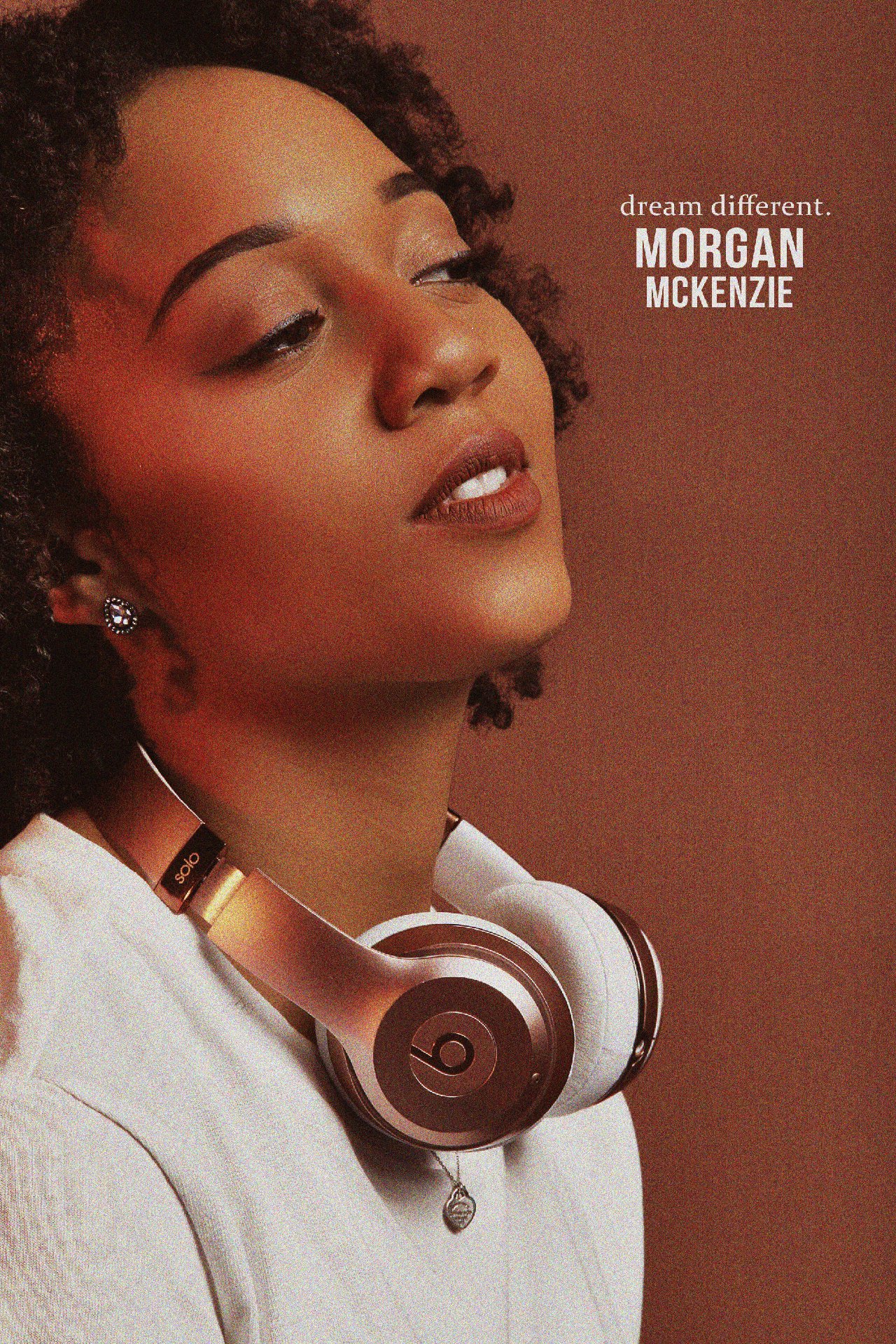 Morgan Mckenzie: The It Girl