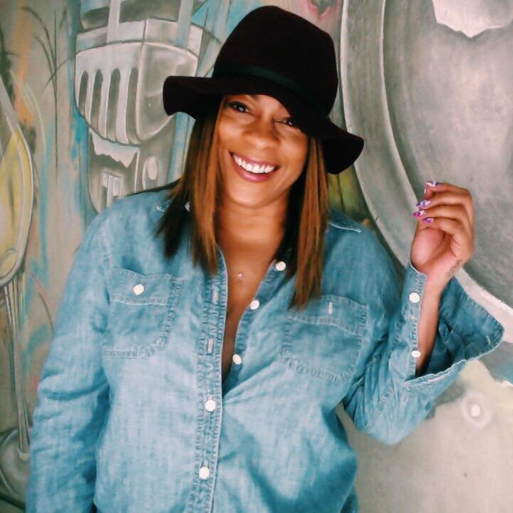 Afrika: Sister, Sister On The Radio