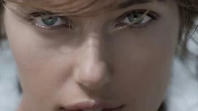 Inneov Solaire / Director: Stéphane Coutelle (Standard Films) / Digital Colorist: Anne Szymkowiak.