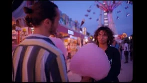 Tinder Diary Imen: Director: Jesse Salto (Bandits Production) / Dop: Jesse Salto / Colorist: Anne Szymkowiak.