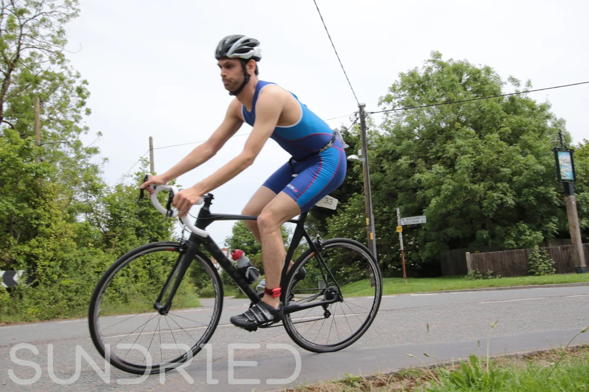Southend-Triathlon-Cycle-Photos-in-Barling-Corner-009.jpg