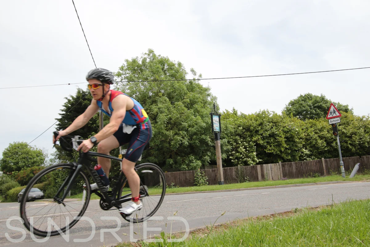 Southend-Triathlon-Cycle-Photos-in-Barling-Corner-035.jpg