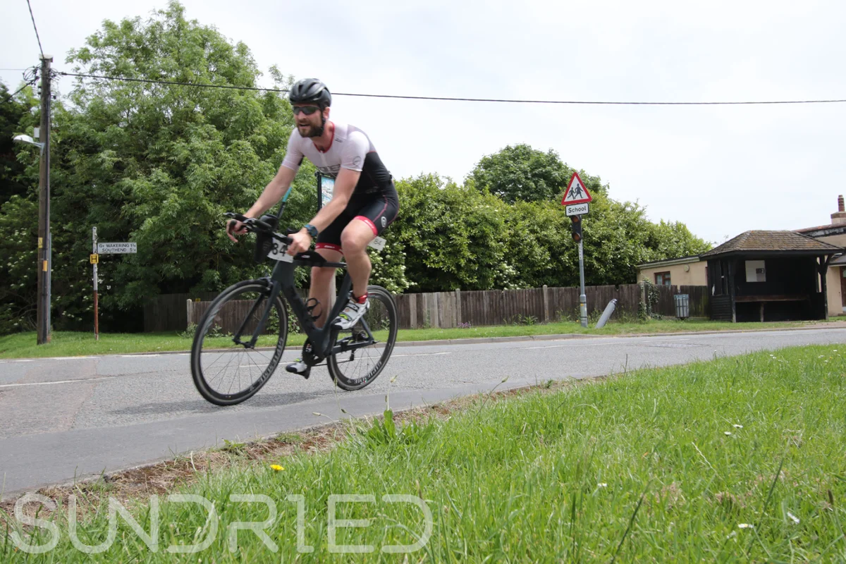 Southend-Triathlon-Cycle-Photos-in-Barling-Corner-050.jpg