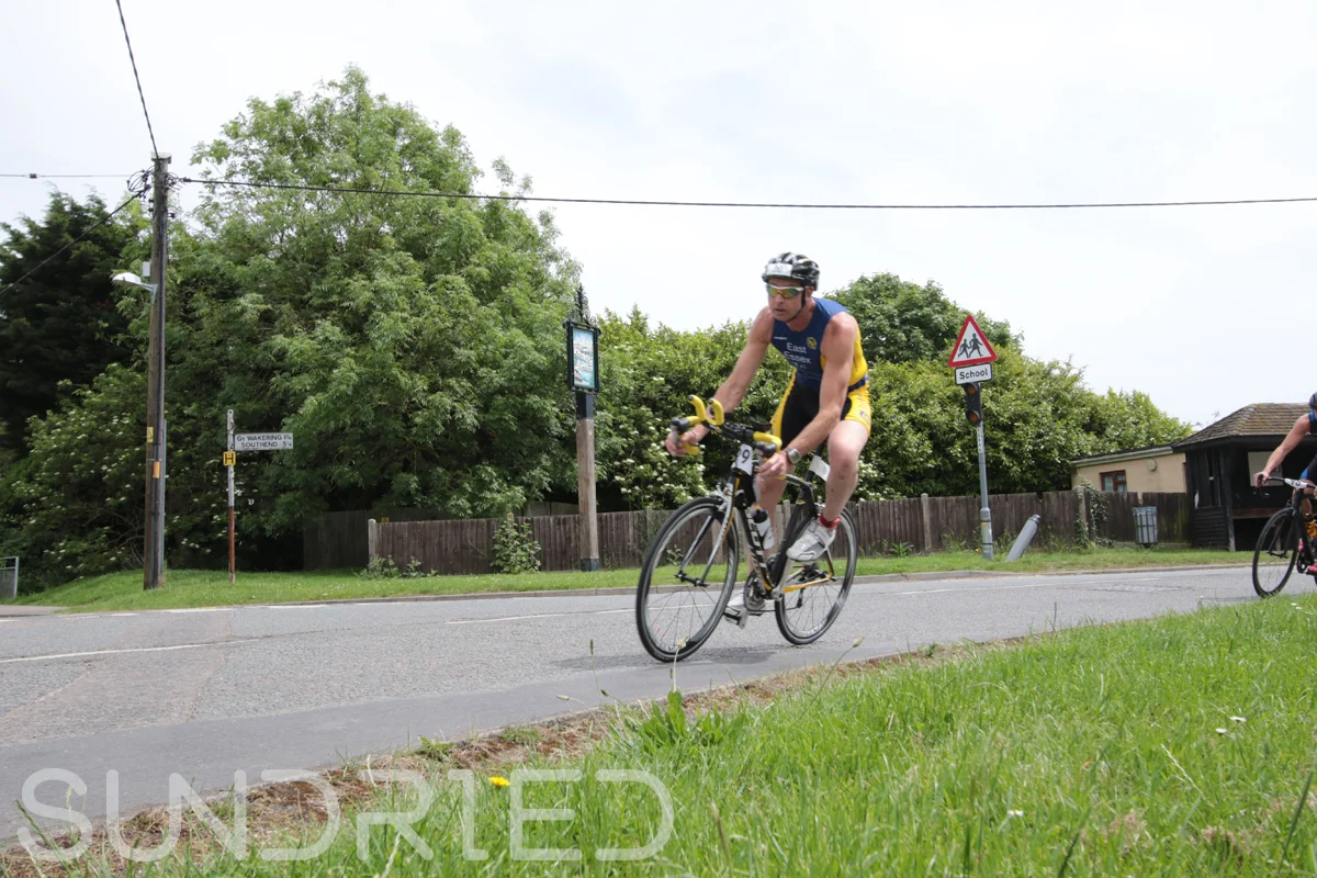 Southend-Triathlon-Cycle-Photos-in-Barling-Corner-053.jpg