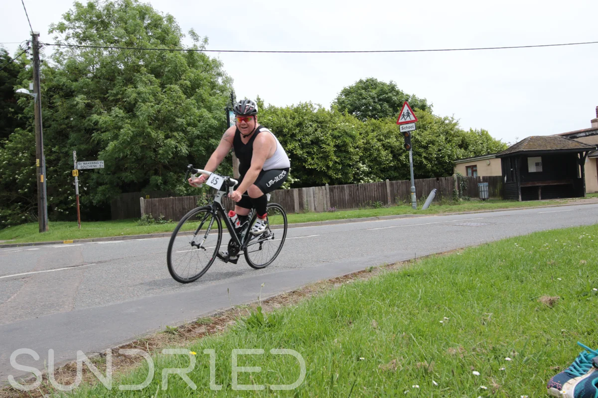Southend-Triathlon-Cycle-Photos-in-Barling-Corner-076.jpg