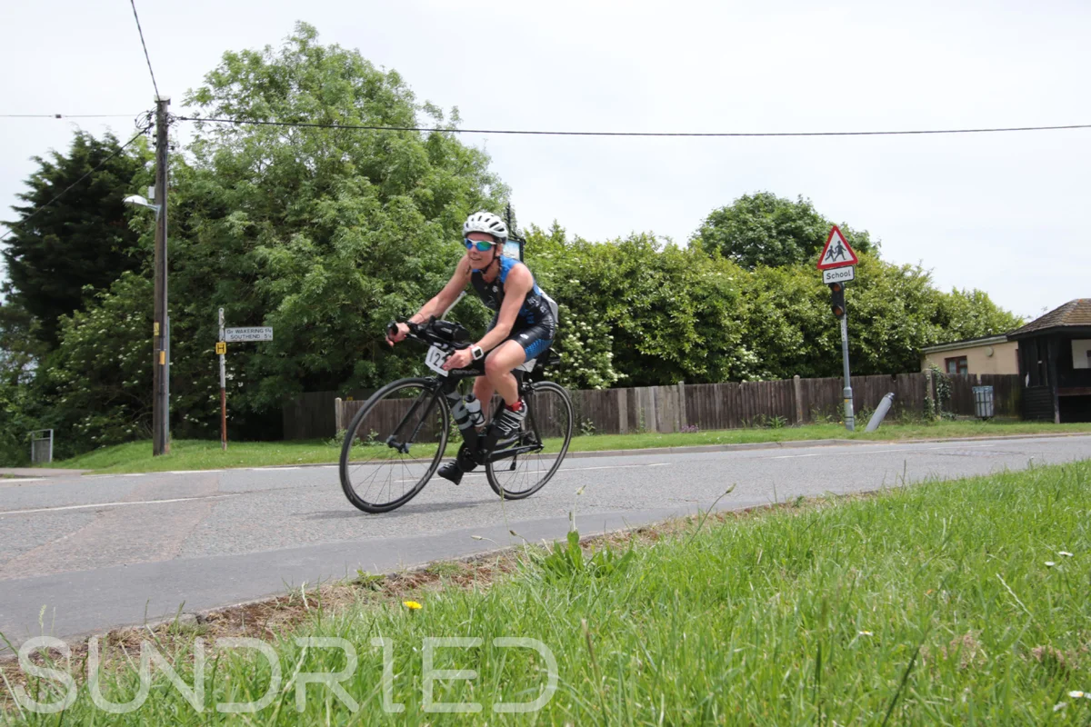 Southend-Triathlon-Cycle-Photos-in-Barling-Corner-088.jpg