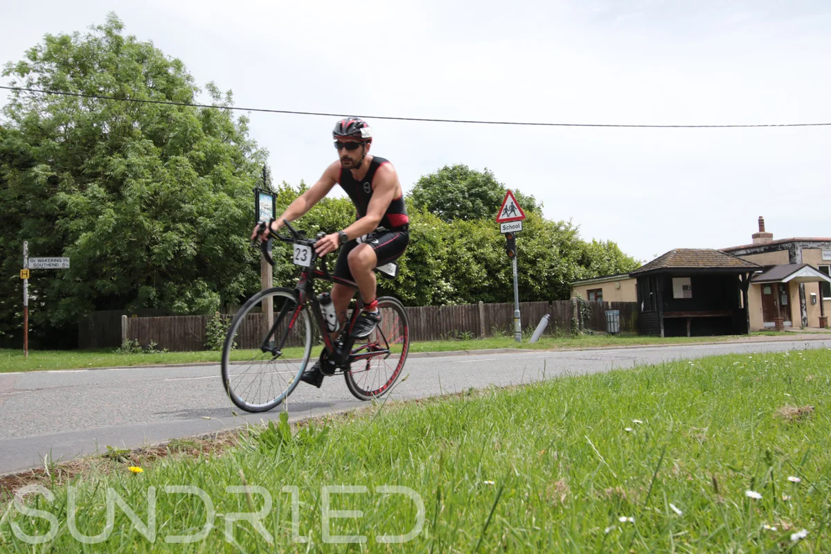 Southend-Triathlon-Cycle-Photos-in-Barling-Corner-092.jpg