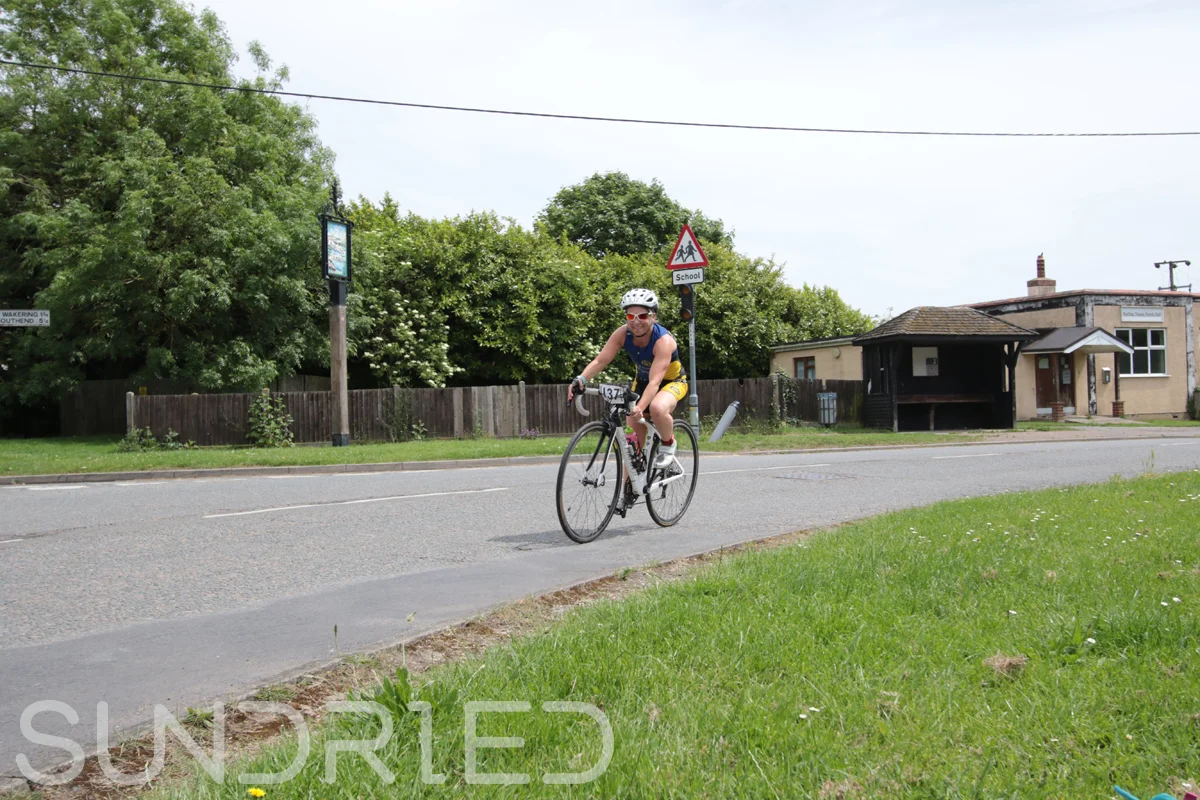 Southend-Triathlon-Cycle-Photos-in-Barling-Corner-108.jpg