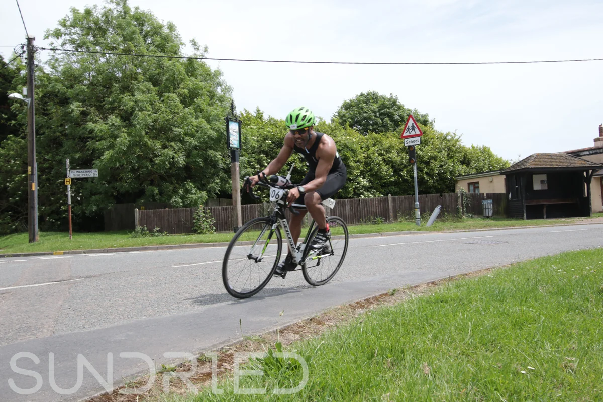 Southend-Triathlon-Cycle-Photos-in-Barling-Corner-123.jpg