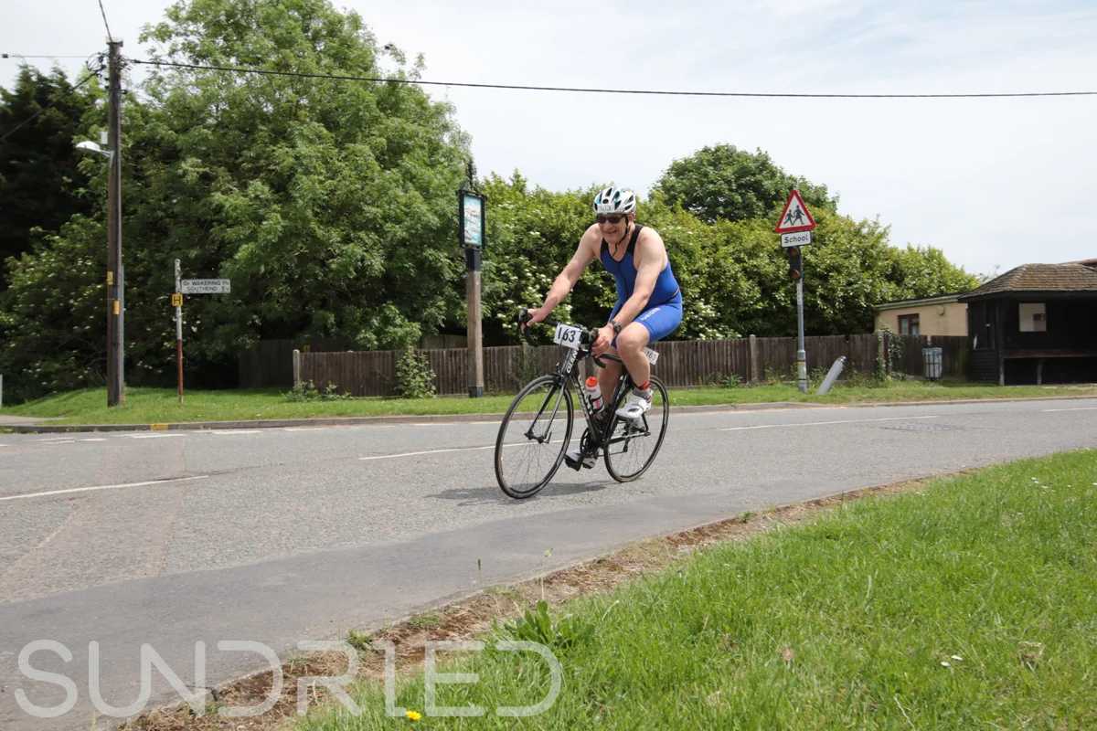 Southend-Triathlon-Cycle-Photos-in-Barling-Corner-135.jpg