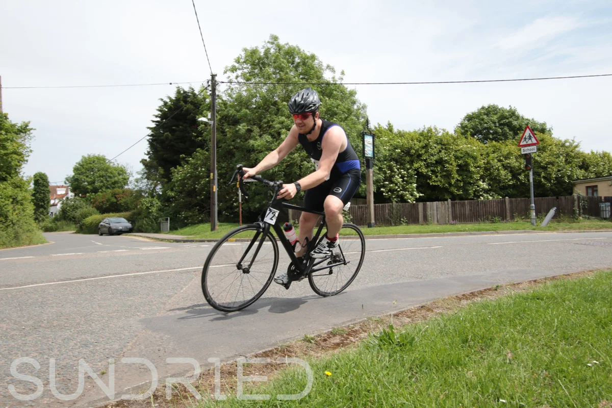 Southend-Triathlon-Cycle-Photos-in-Barling-Corner-140.jpg