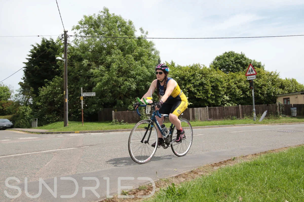 Southend-Triathlon-Cycle-Photos-in-Barling-Corner-156.jpg