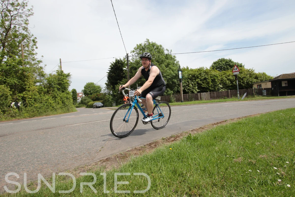 Southend-Triathlon-Cycle-Photos-in-Barling-Corner-179.jpg