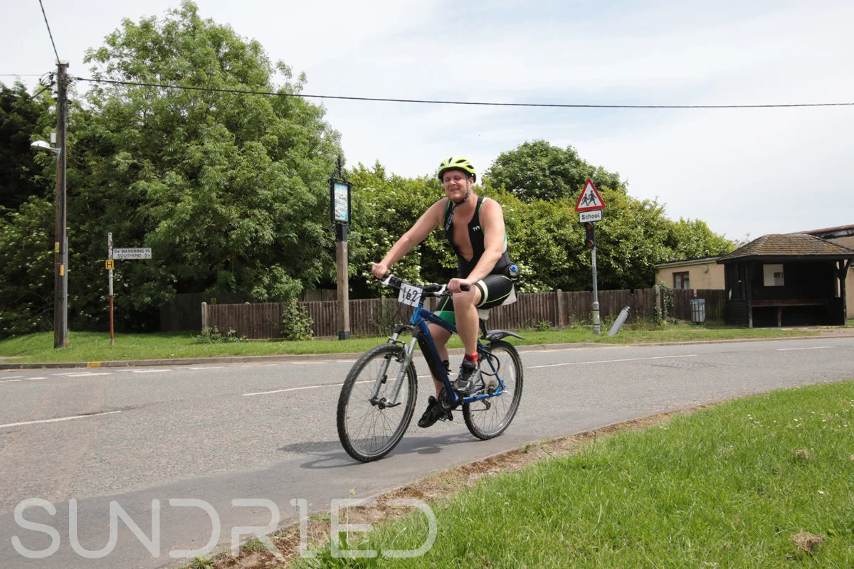 Southend-Triathlon-Cycle-Photos-in-Barling-Corner-189.jpg