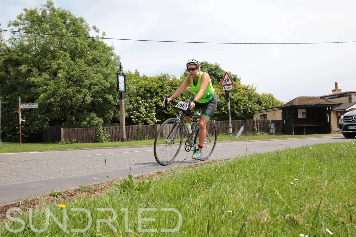 Southend-Triathlon-Cycle-Photos-in-Barling-Corner-222.jpg